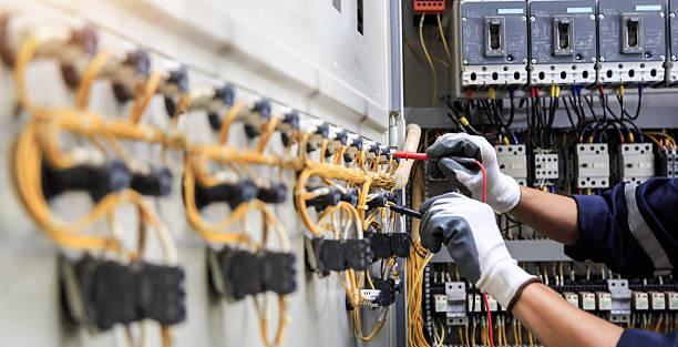 Professional Electrician technician working in Yorktown, TX